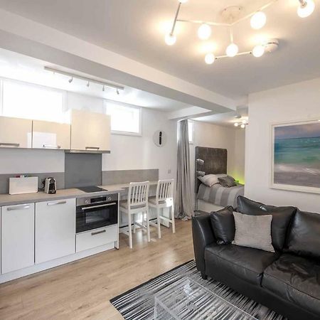 The Hideout Apartamento Lytham St Annes Exterior foto